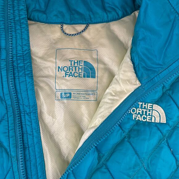 The North Face Thermoball Insulated Quilted Puffer Vest Turquoise Size Small - Picture 8 of 9